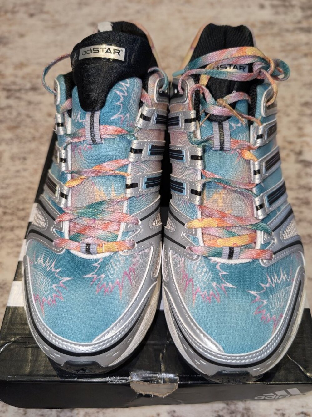 NEW Adidas Adistar Control 5 Love Unites Women's 8 Silver Multicolor